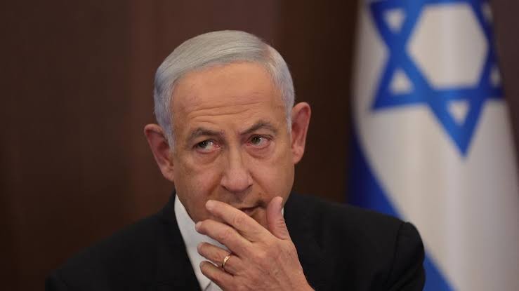 سيسقط بعد الحرب.. وزير إسرائيلي يكشف عن مصير نتنياهو بعد “طوفان الأقصى”